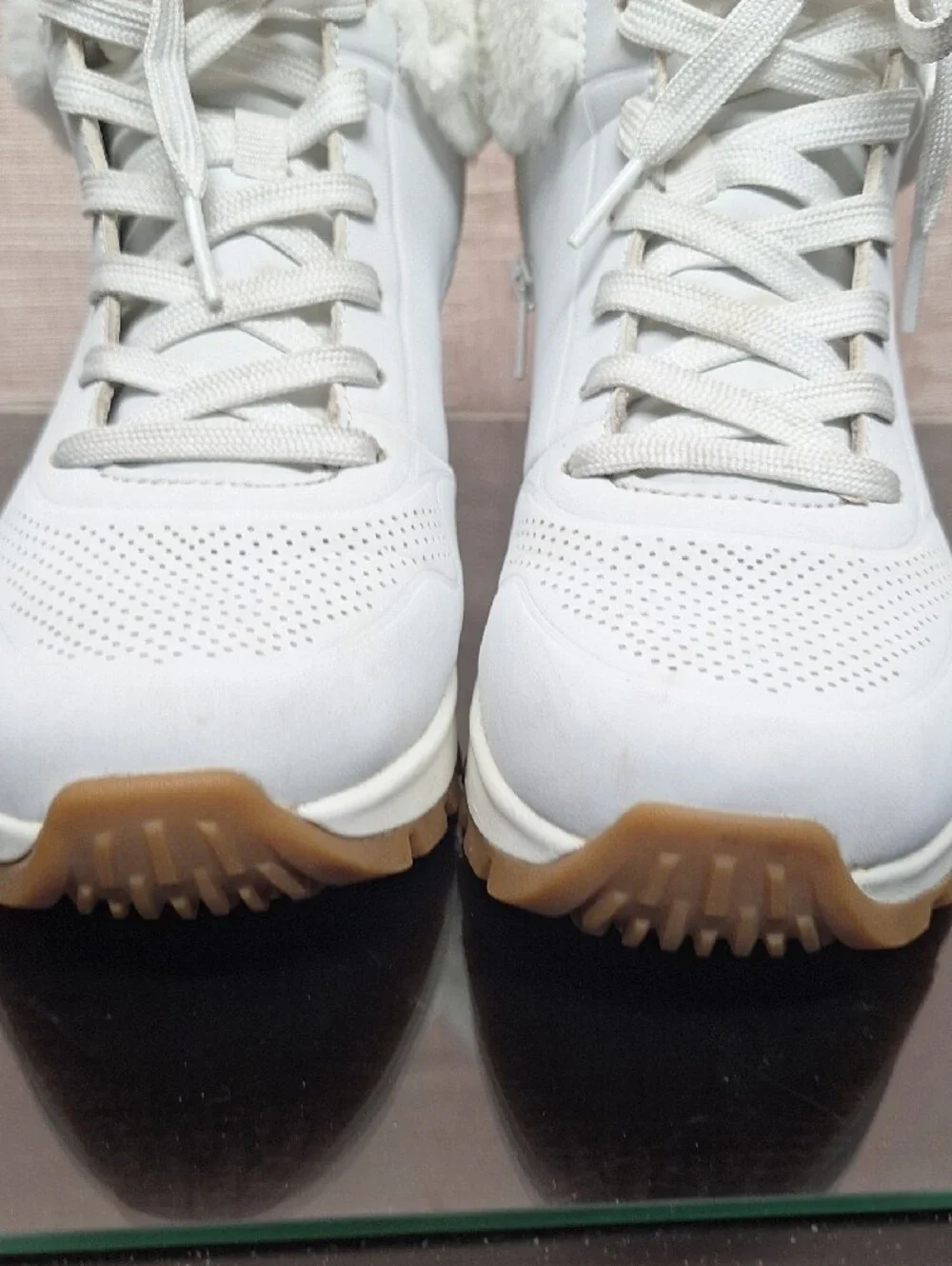 Skechers White Faux-Fur Lined Winter Boots